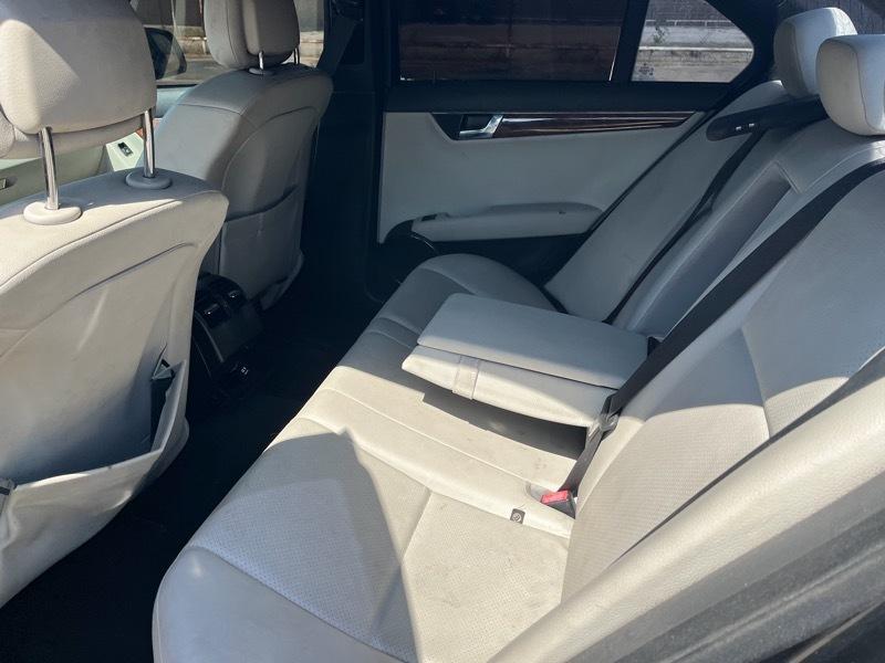 Mercedes-Benz C-Class C300 Luxury Sedan 2009