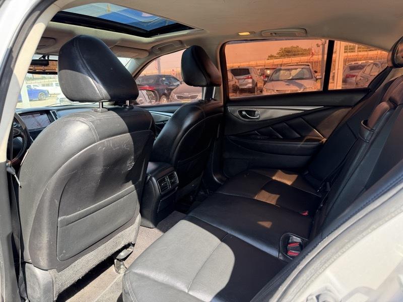Infiniti Q50 Base AWD 2015