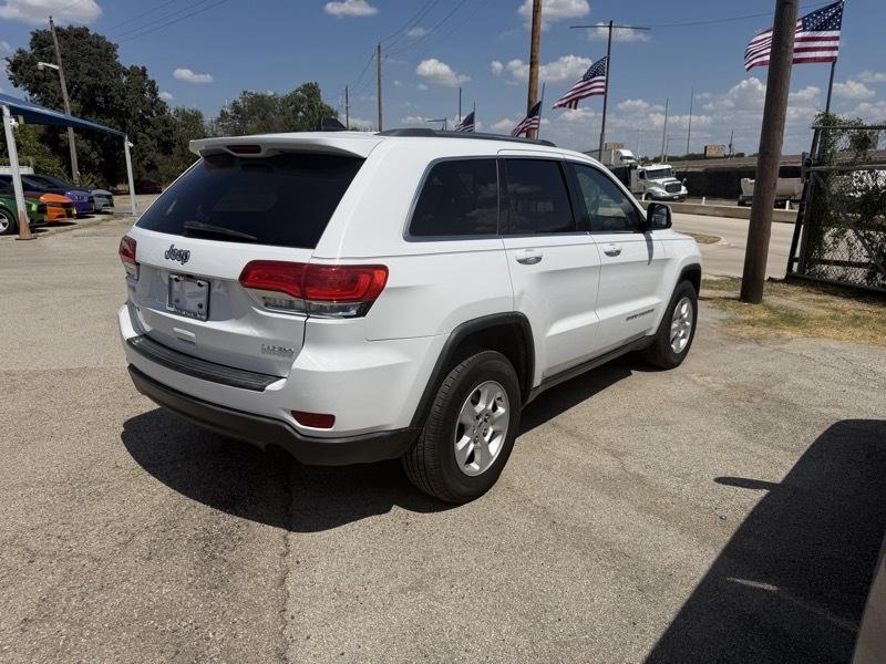 Jeep Grand Cherokee Laredo 4WD 2016