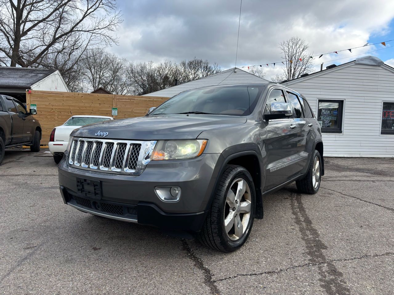 Jeep Grand Cherokee Overland 4WD 2011