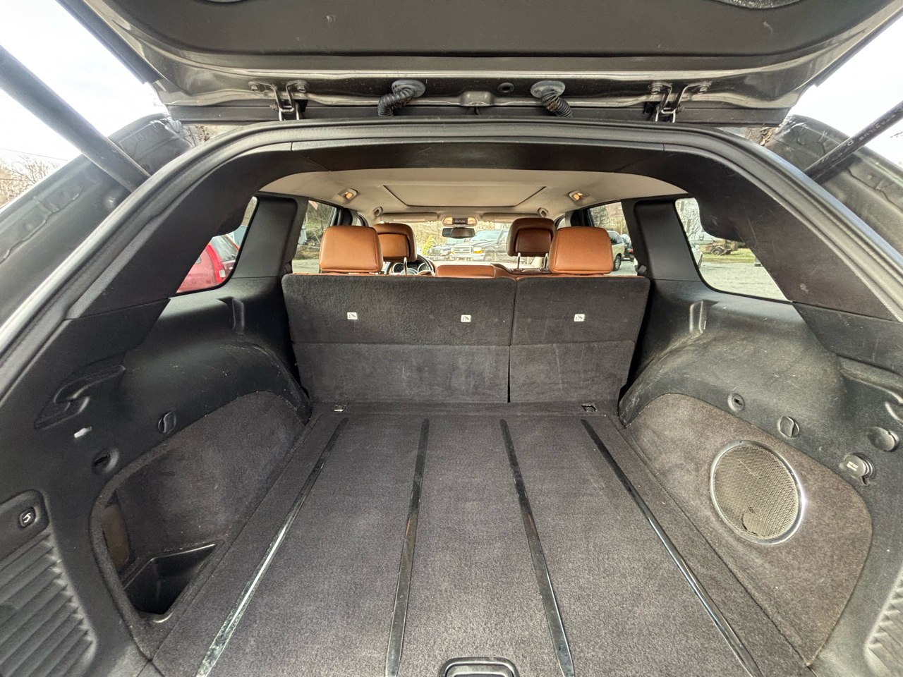 Jeep Grand Cherokee Overland 4WD 2011