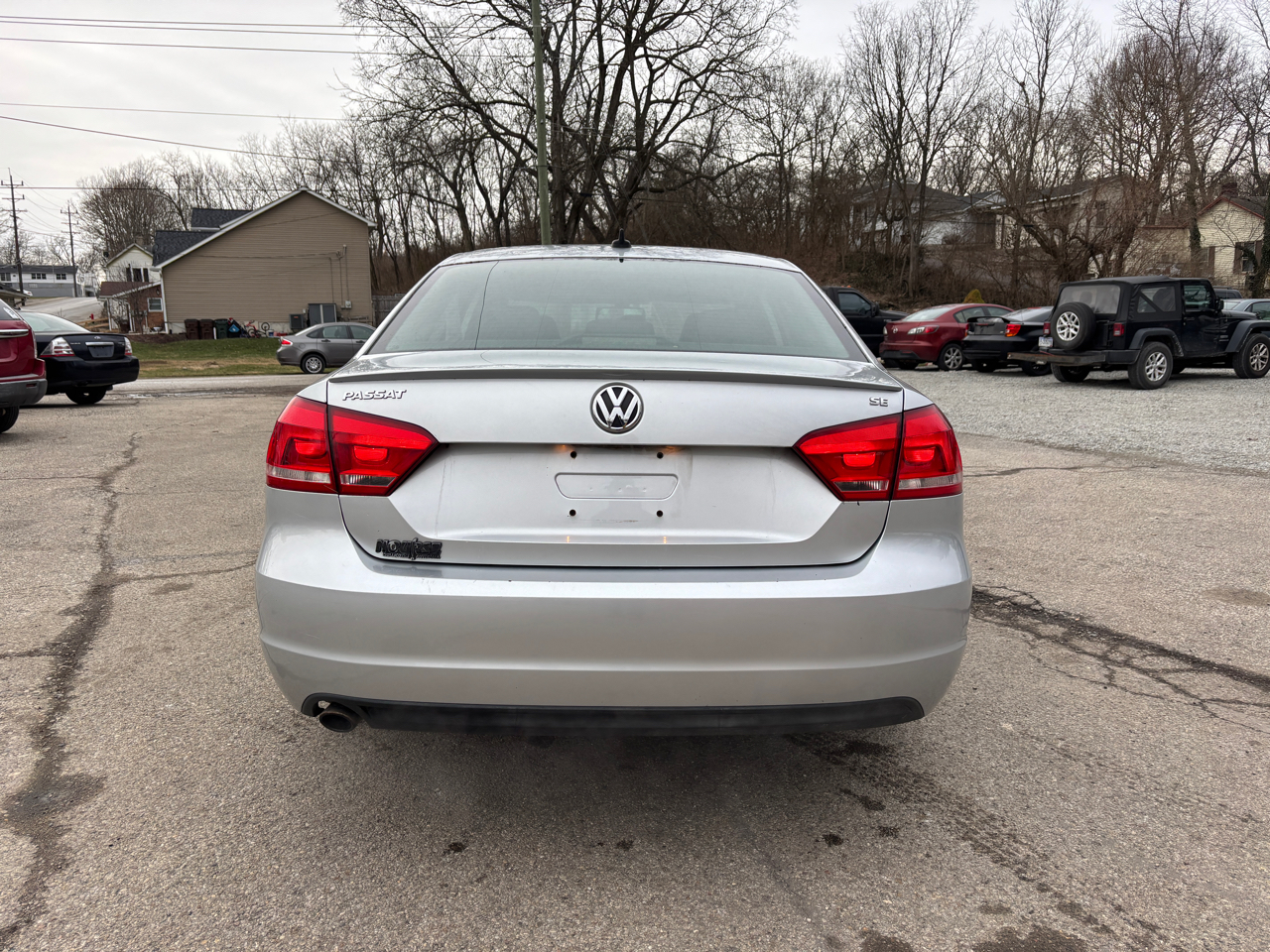 Volkswagen Passat 2.5L SE AT 2013