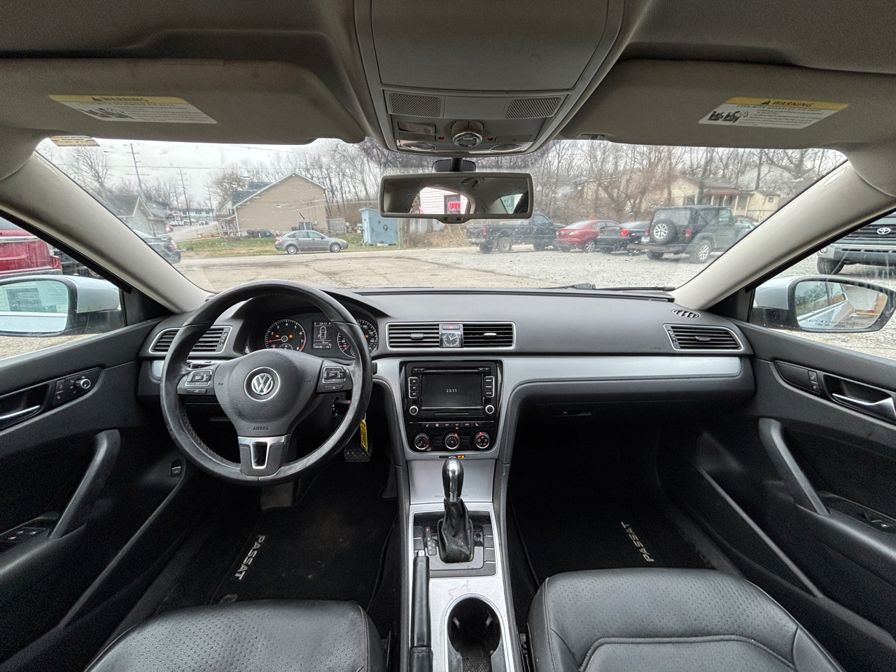 Volkswagen Passat 2.5L SE AT 2013