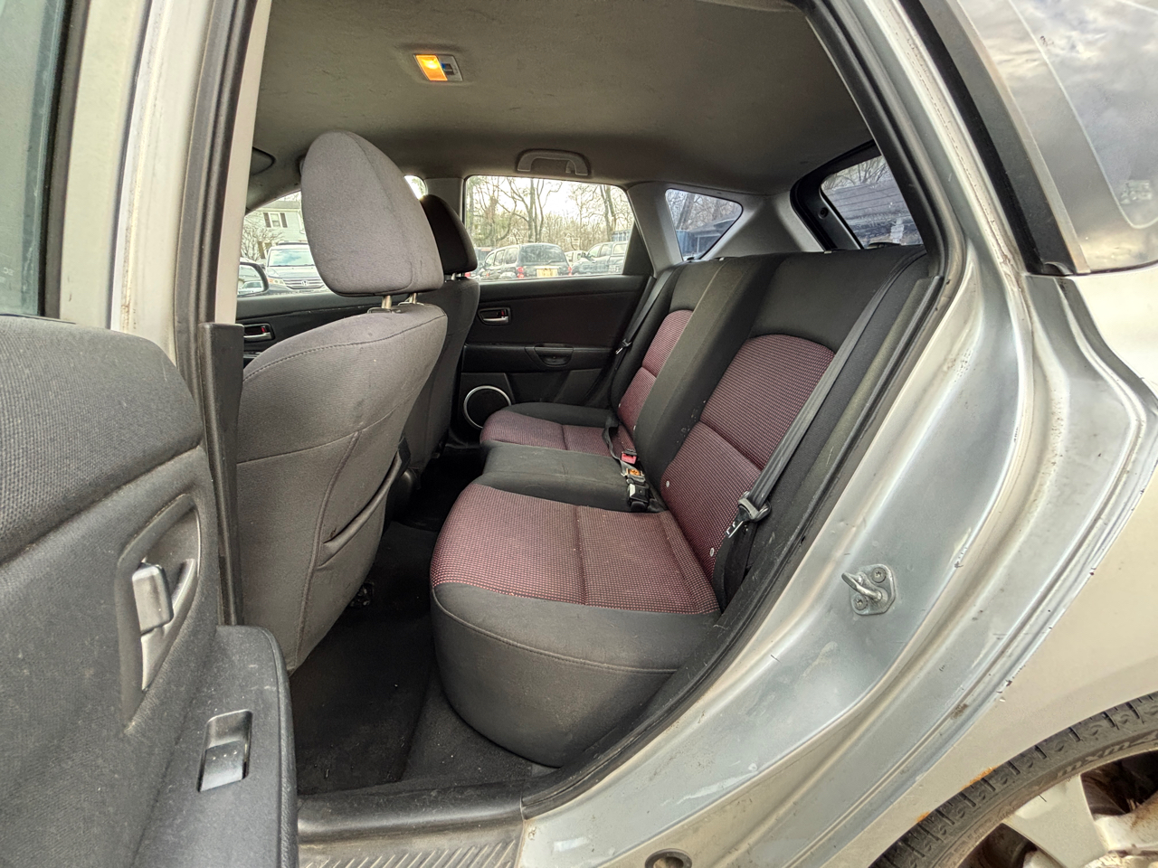 Mazda MAZDA3 s 5-Door 2004