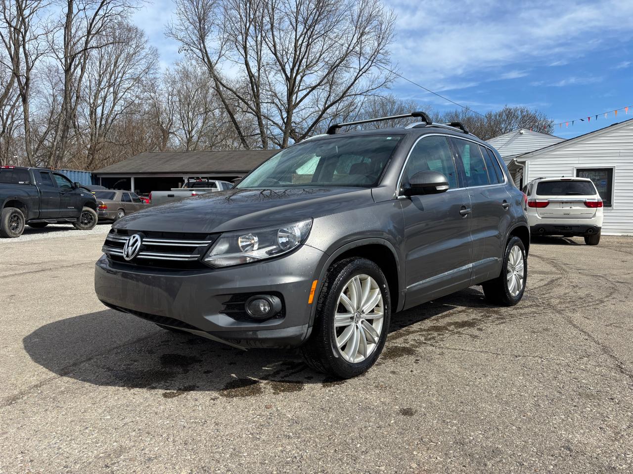 Volkswagen Tiguan S 2014