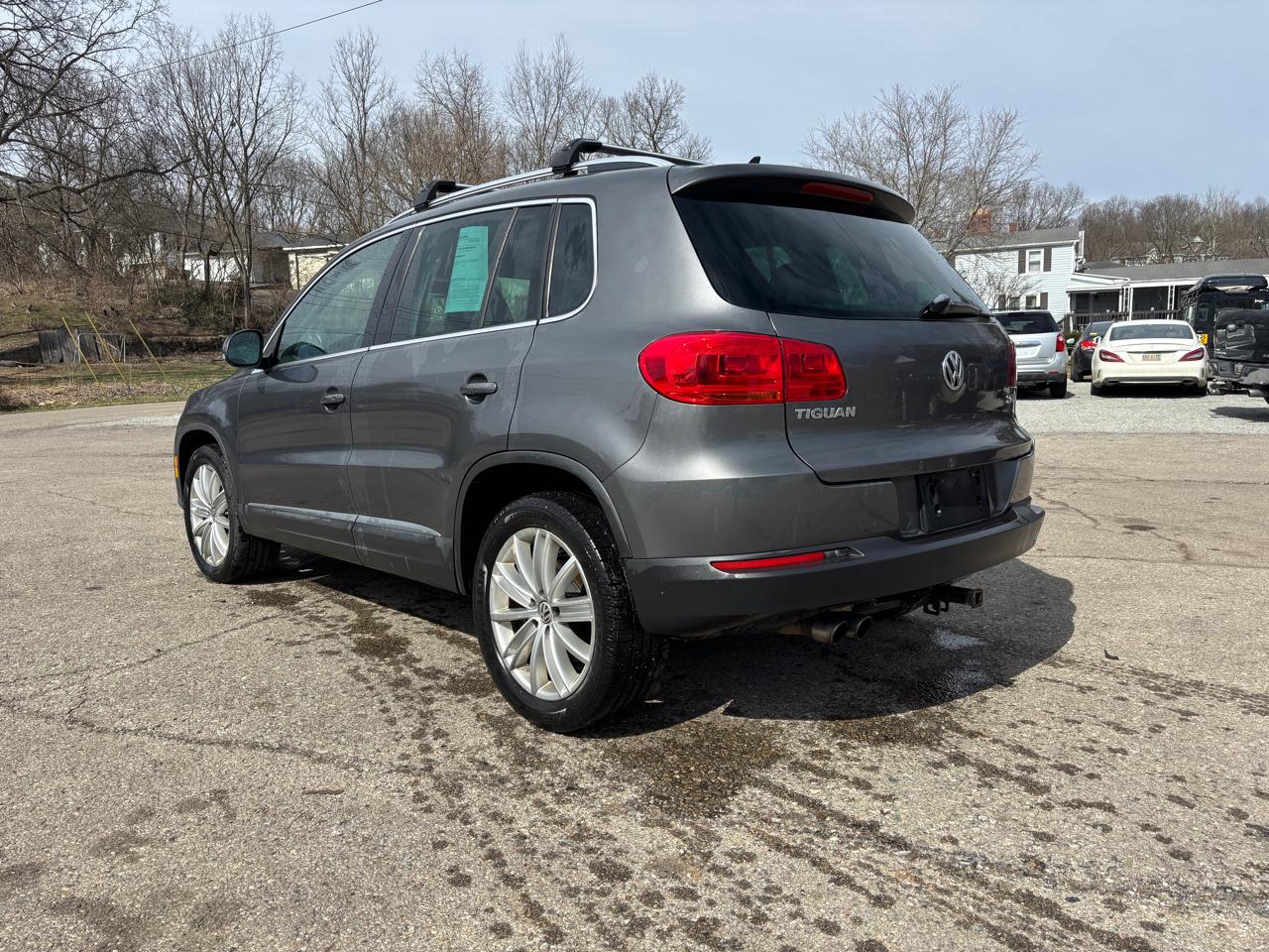 Volkswagen Tiguan S 2014