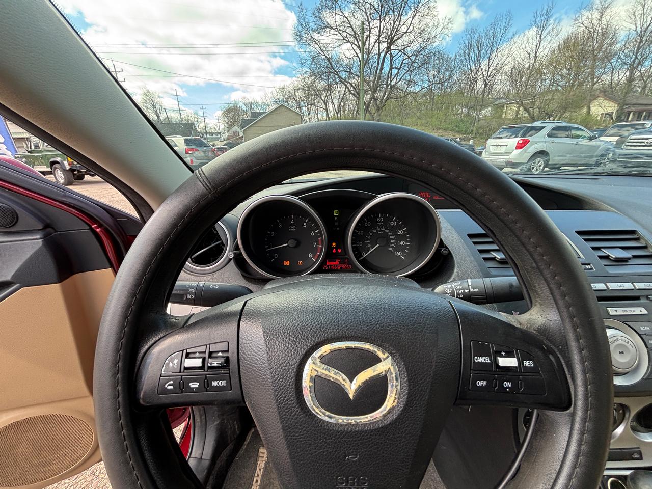 Mazda MAZDA3 i Touring 4-door 2011