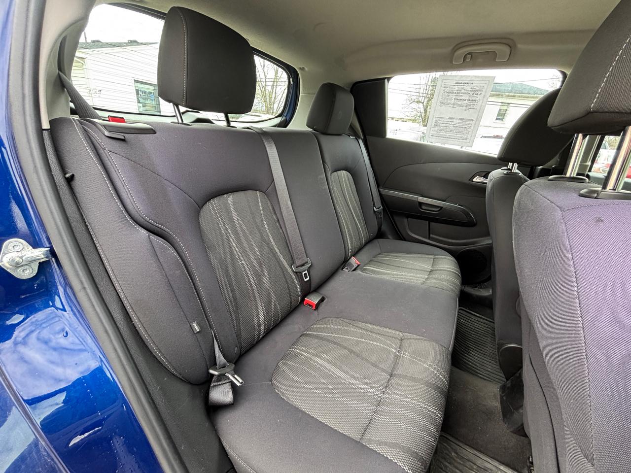 Chevrolet Sonic LT Auto 5-Door 2013