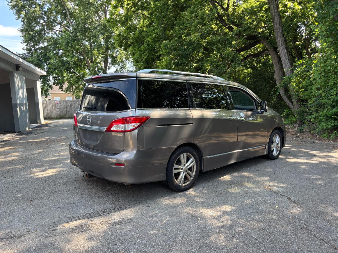 Nissan Quest S 2015