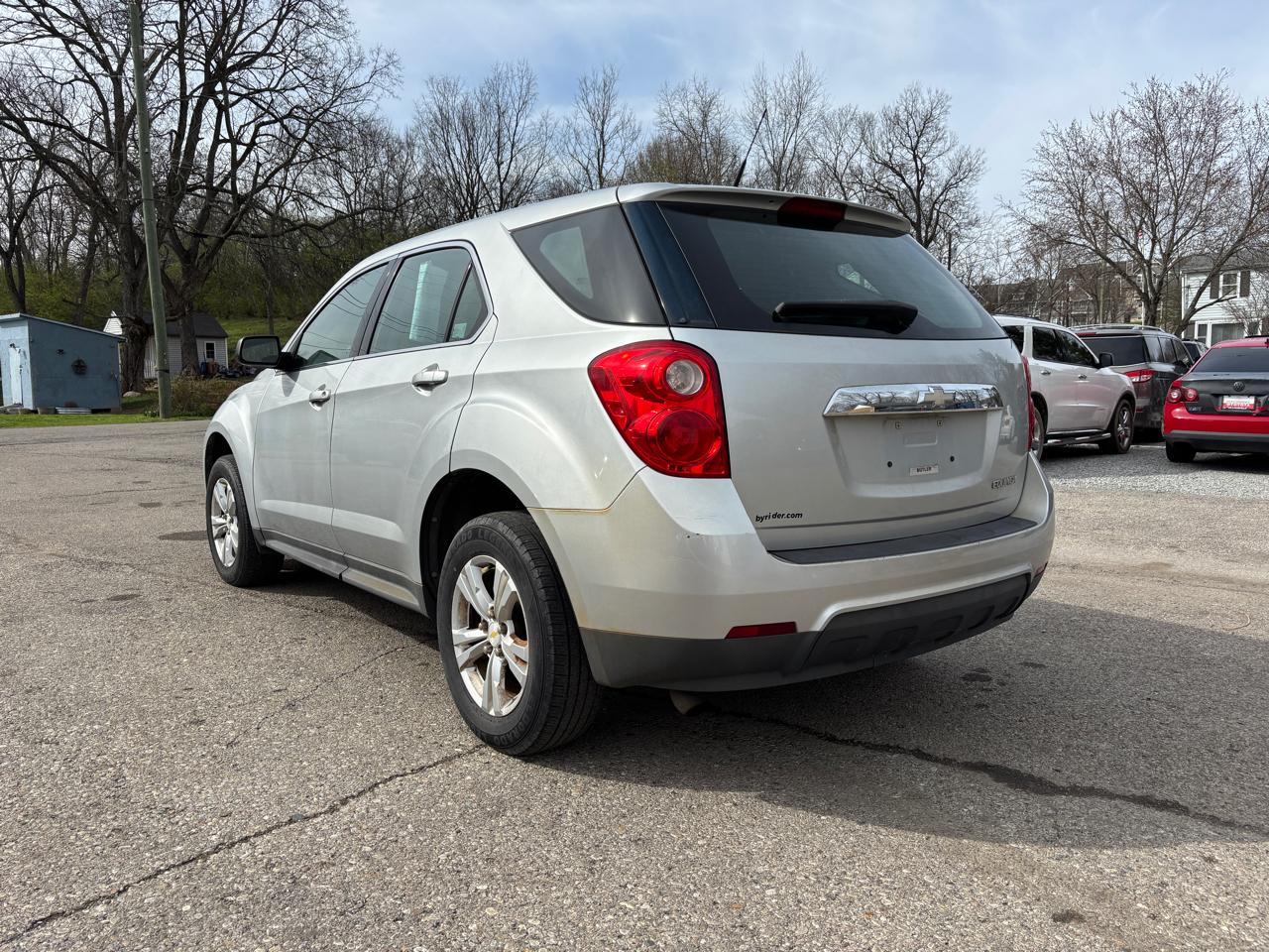 Chevrolet Equinox LS 2WD 2011