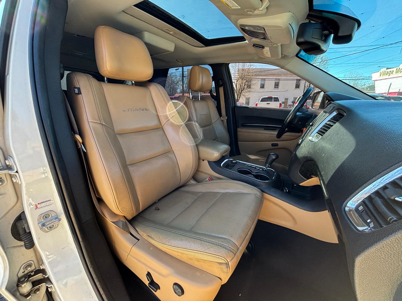 Dodge Durango Citadel AWD 2011