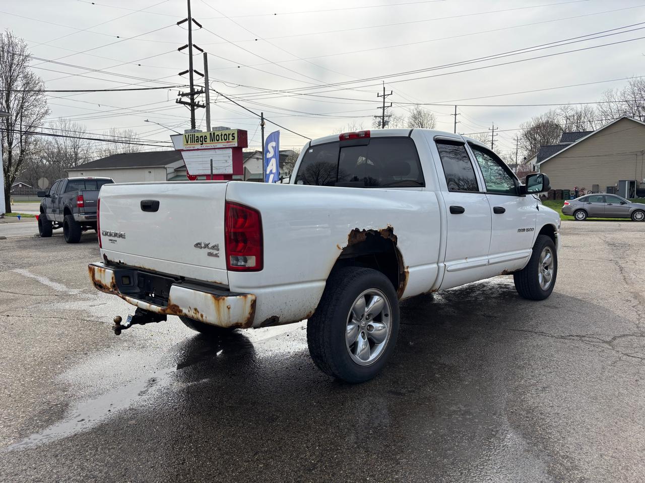 Dodge Ram 1500 ST Quad Cab 4WD 2004