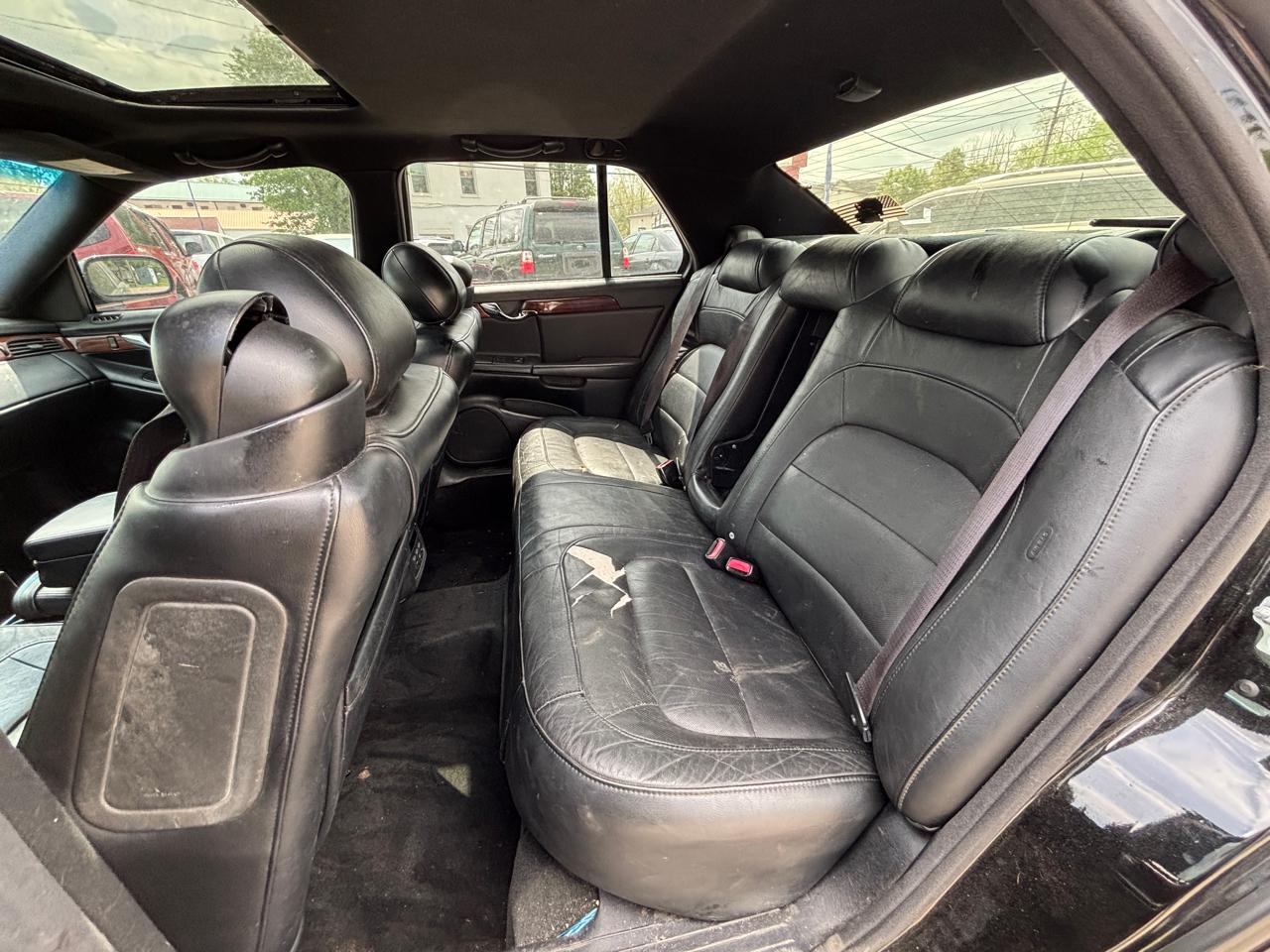 Cadillac DeVille Sedan 2004