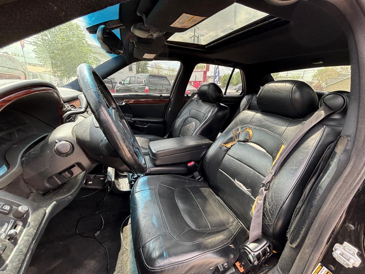 Cadillac DeVille Sedan 2004