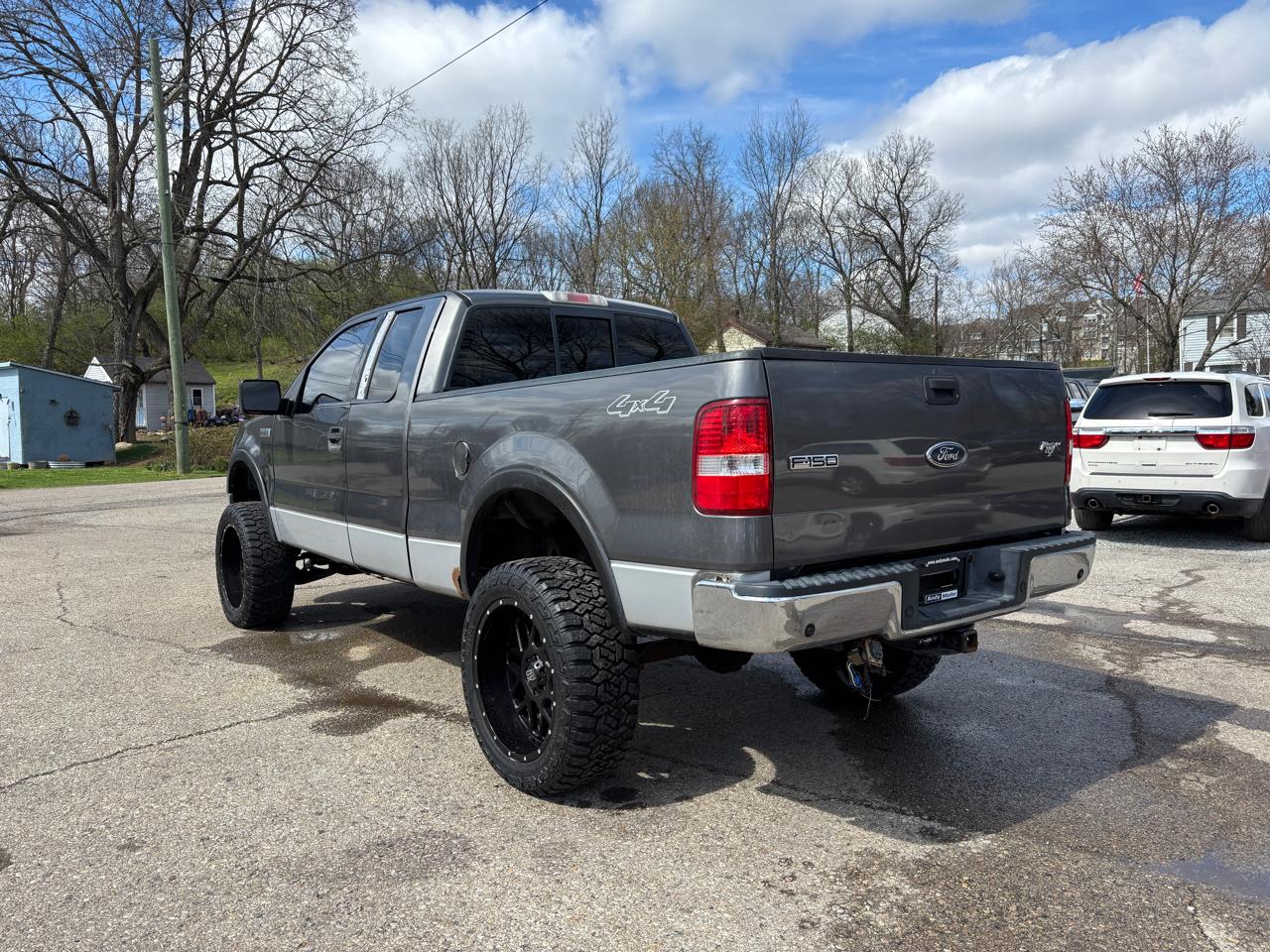 Ford F-150 Lariat SuperCab 4WD 2004