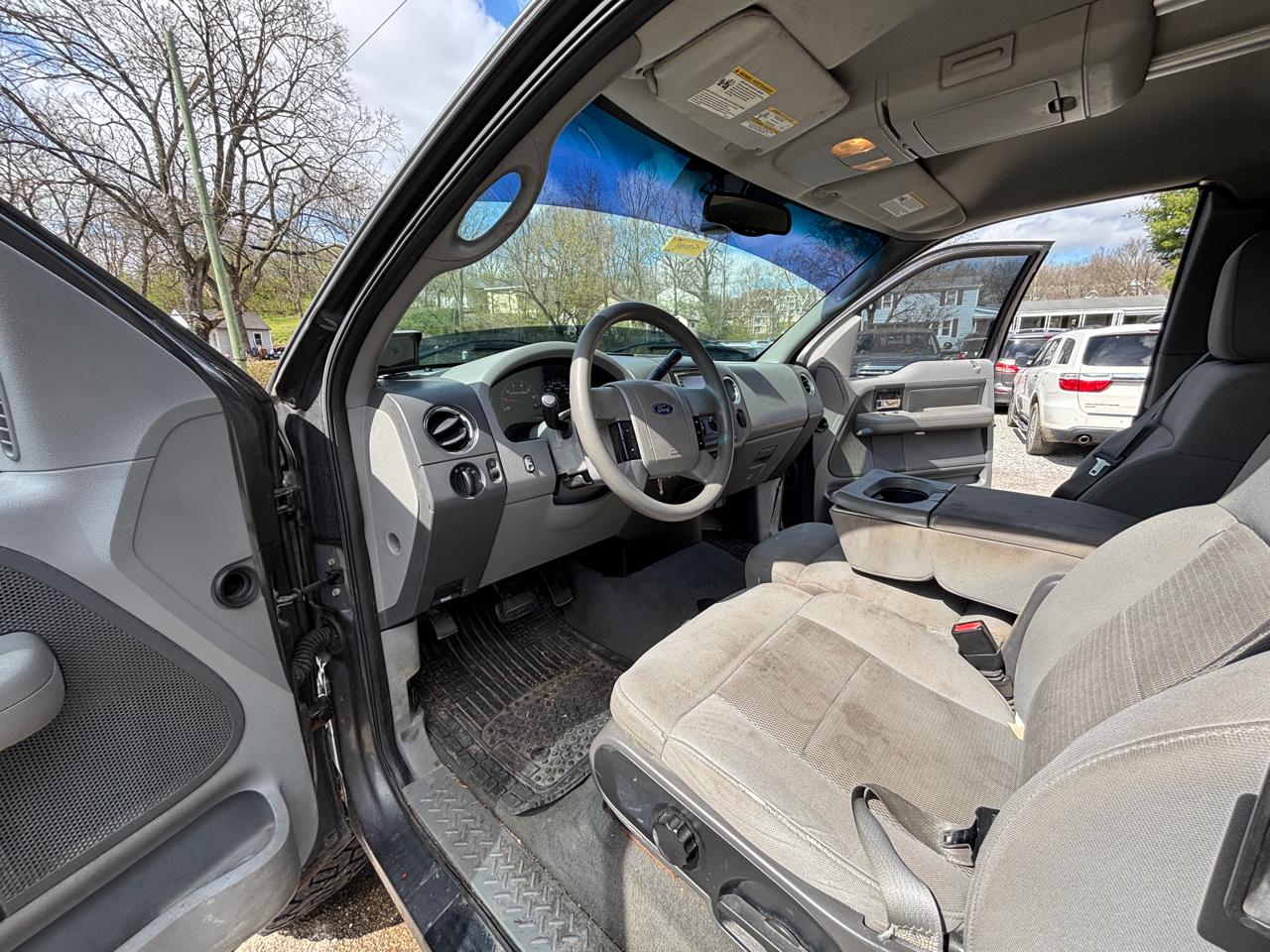 Ford F-150 Lariat SuperCab 4WD 2004