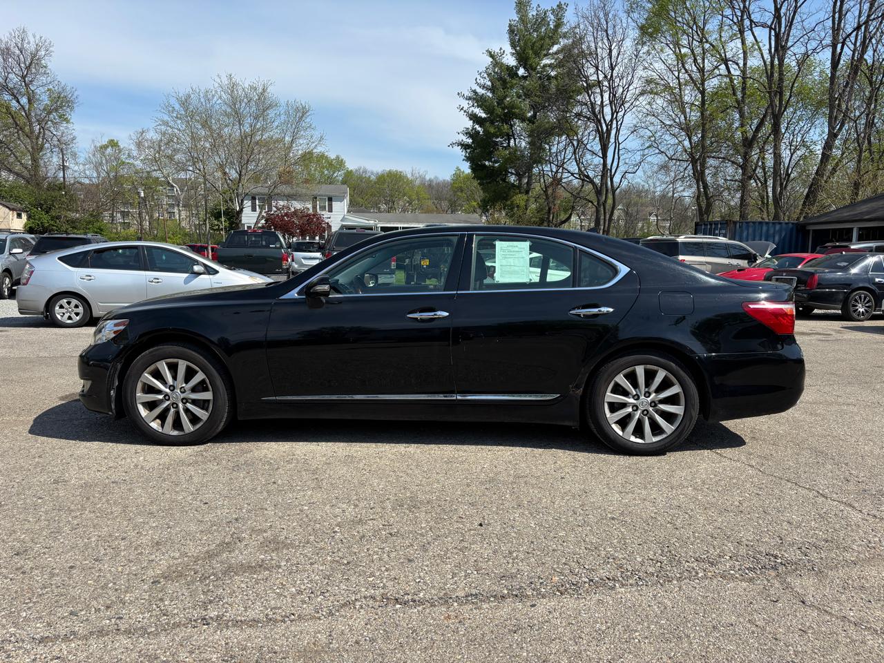 Lexus LS 460 Luxury Sedan AWD 2010