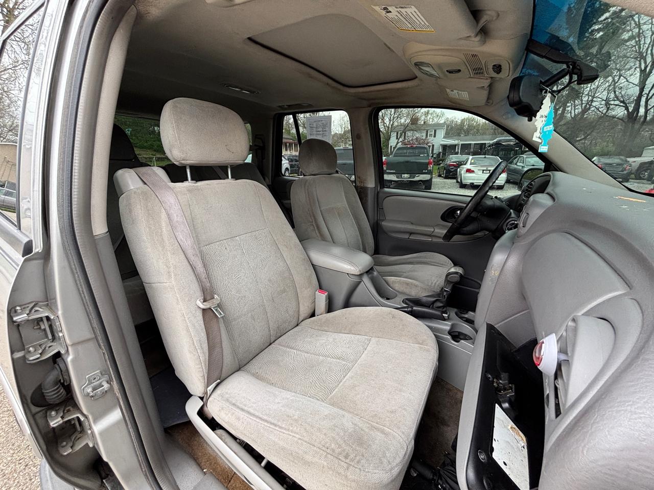 Chevrolet TrailBlazer LS 4WD 2005