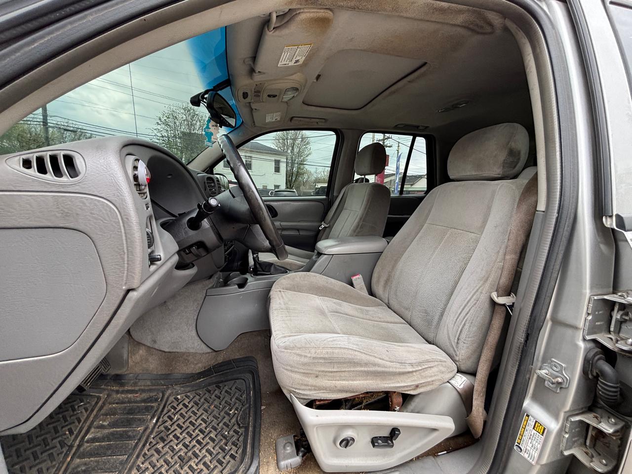 Chevrolet TrailBlazer LS 4WD 2005