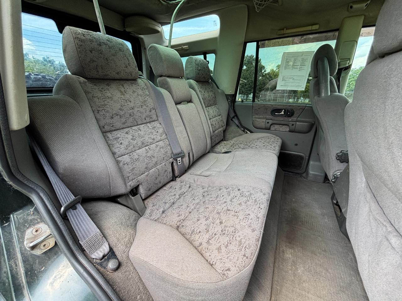 Land Rover Discovery  2000