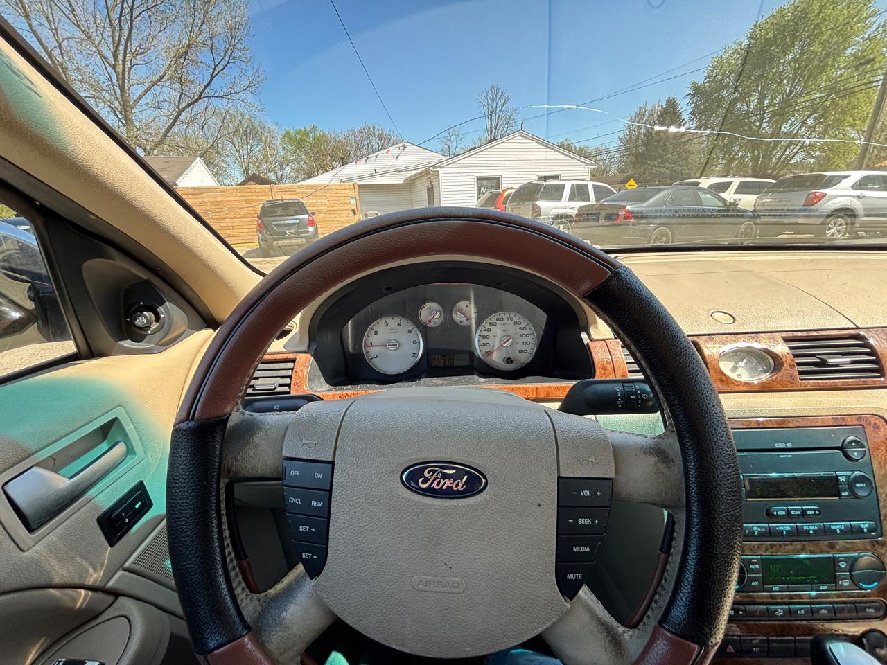 Ford Five Hundred Limited 2005