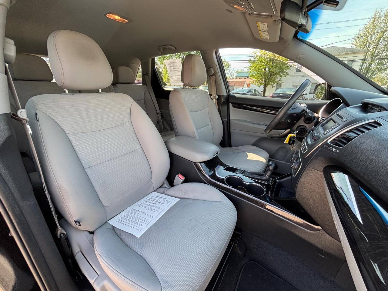 Kia Sorento LX 2WD 2015