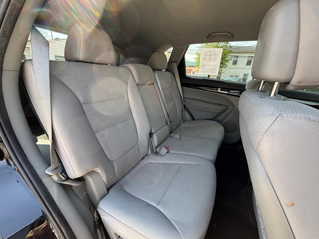 Kia Sorento LX 2WD 2015