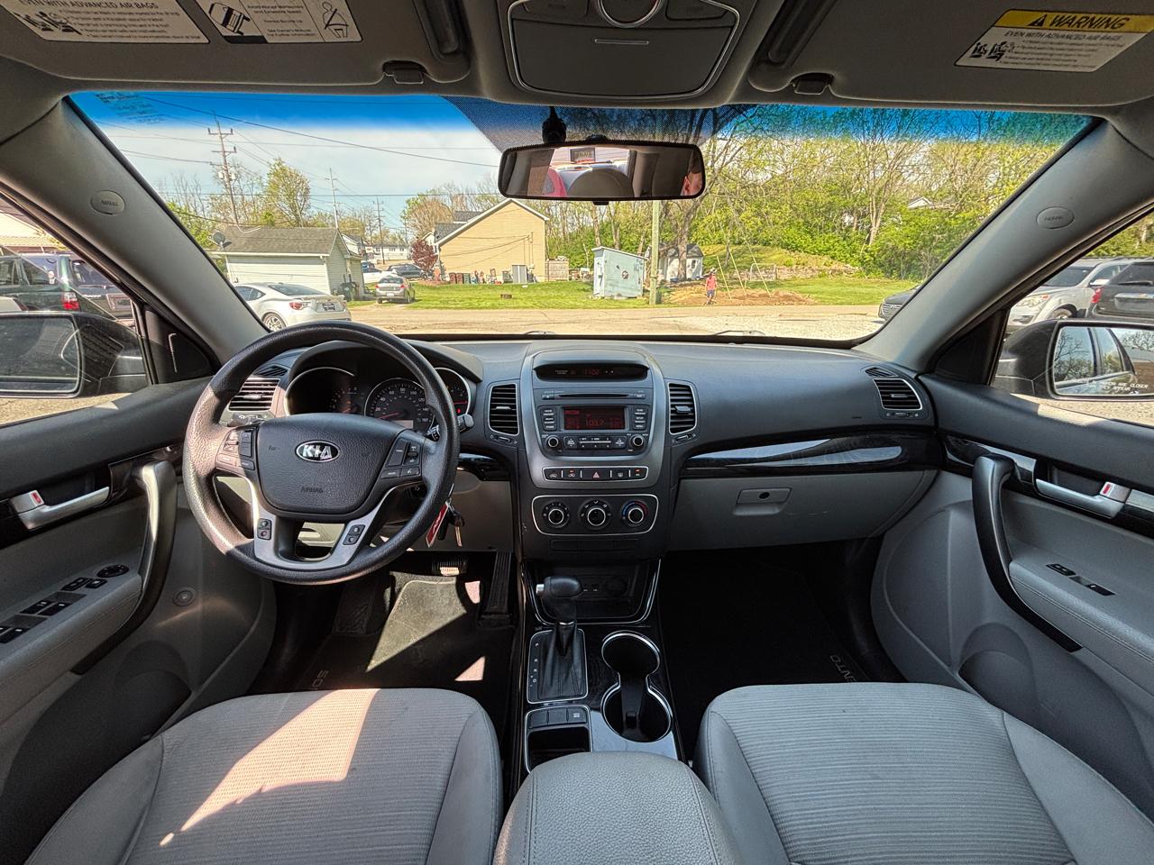 Kia Sorento LX 2WD 2015