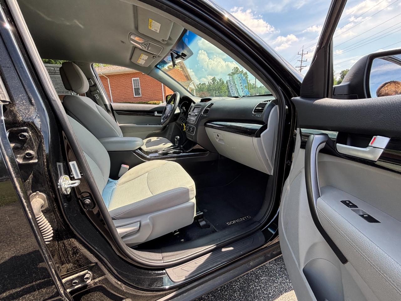 Kia Sorento LX 2WD 2015