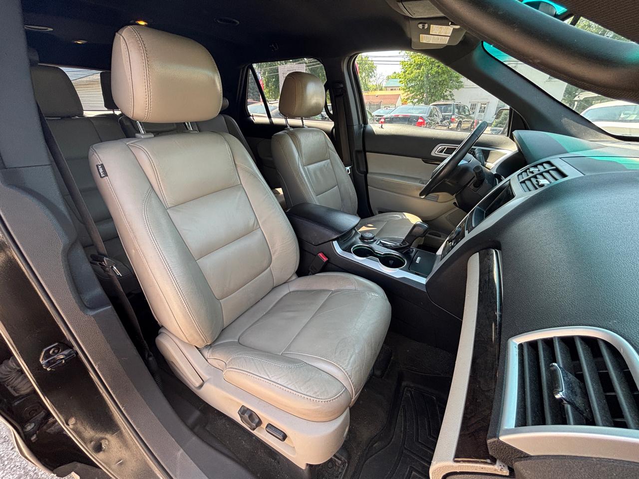 Ford Explorer Limited 4WD 2014