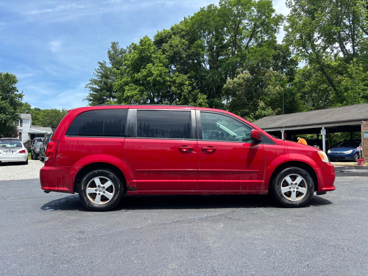 Dodge Grand Caravan SXT 2012