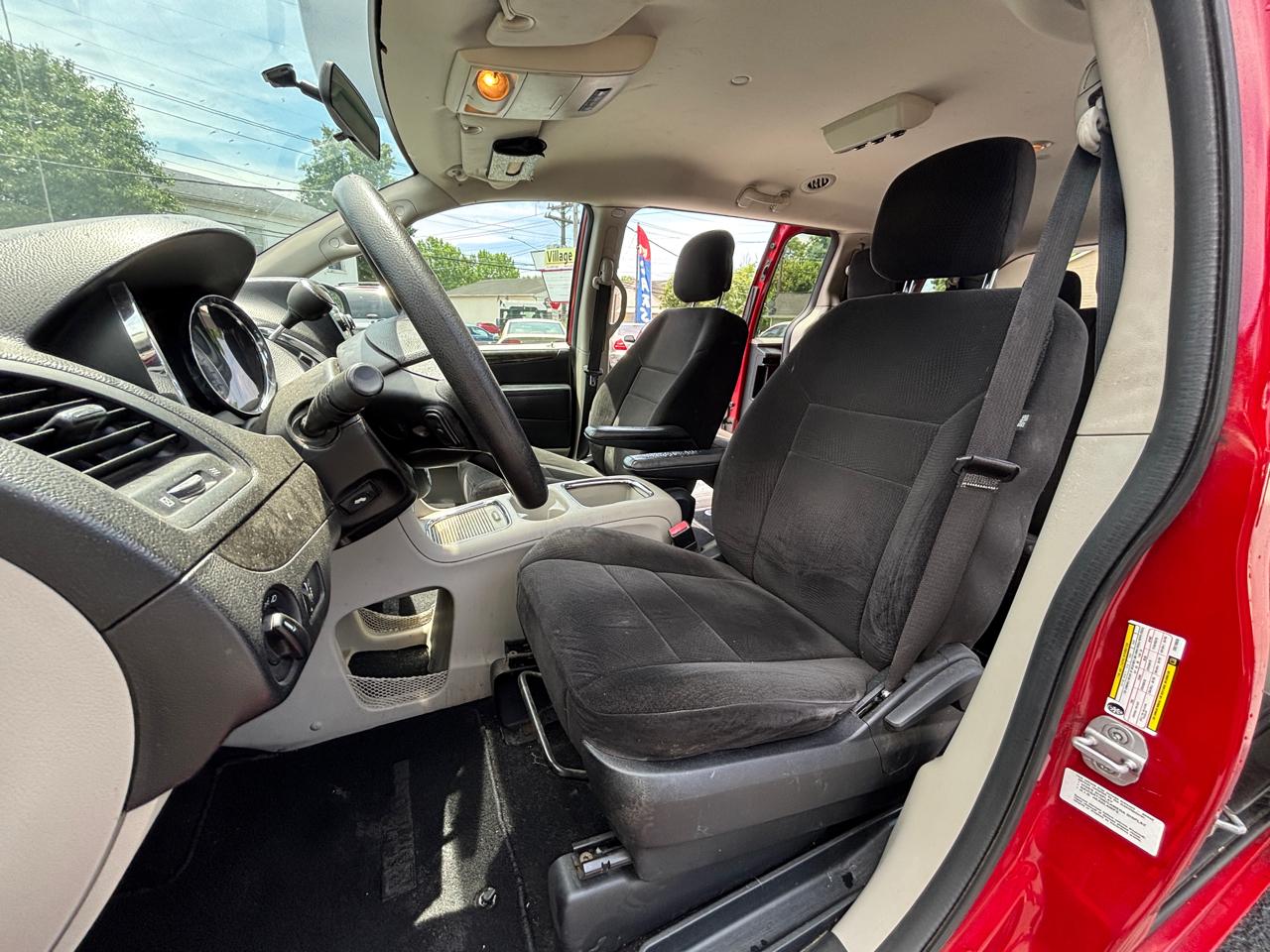 Dodge Grand Caravan SXT 2012