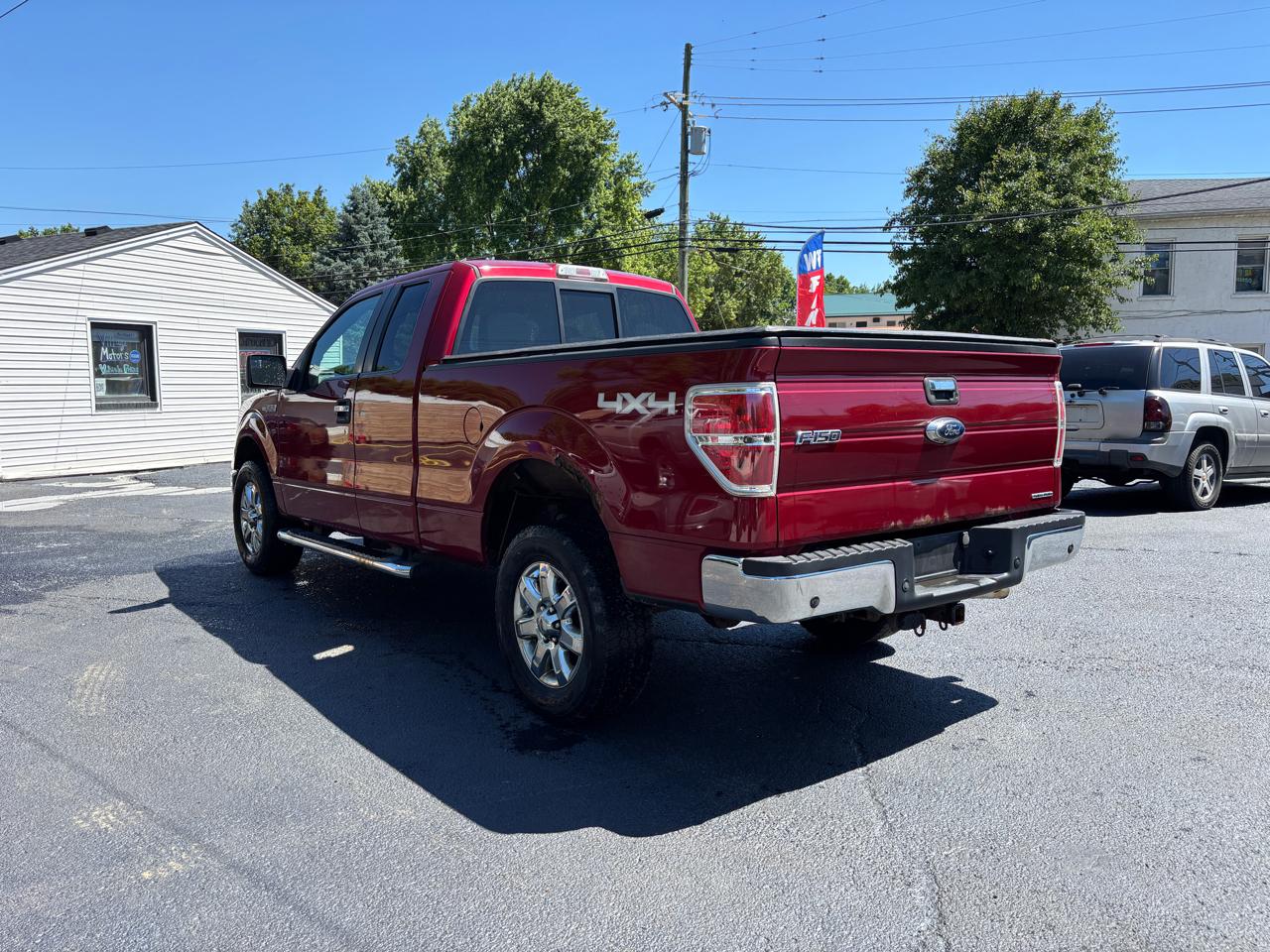 Ford F-150 XL SuperCab 8-ft. Bed 4WD 2013