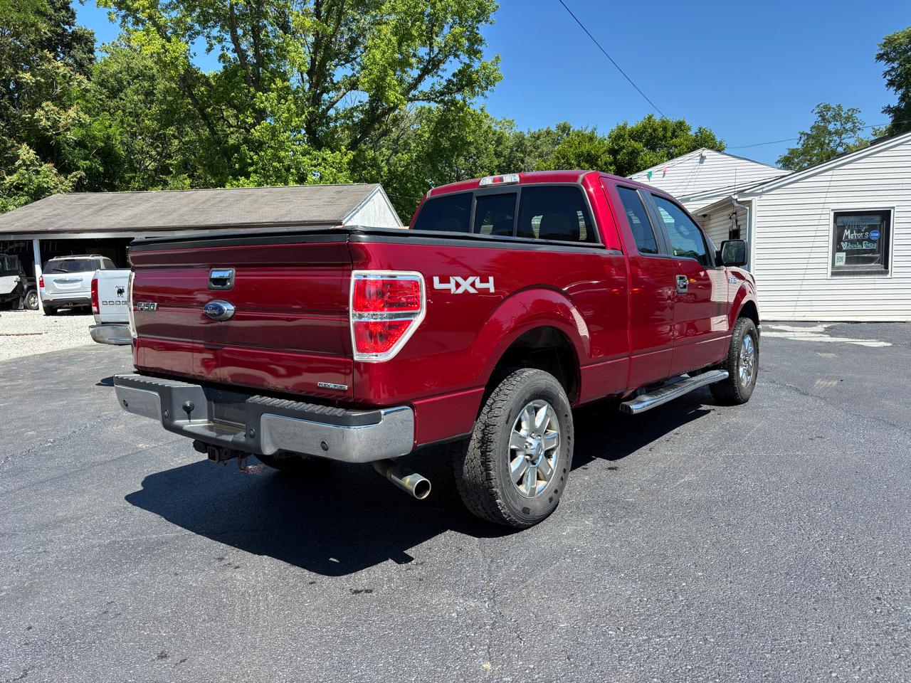 Ford F-150 XL SuperCab 8-ft. Bed 4WD 2013