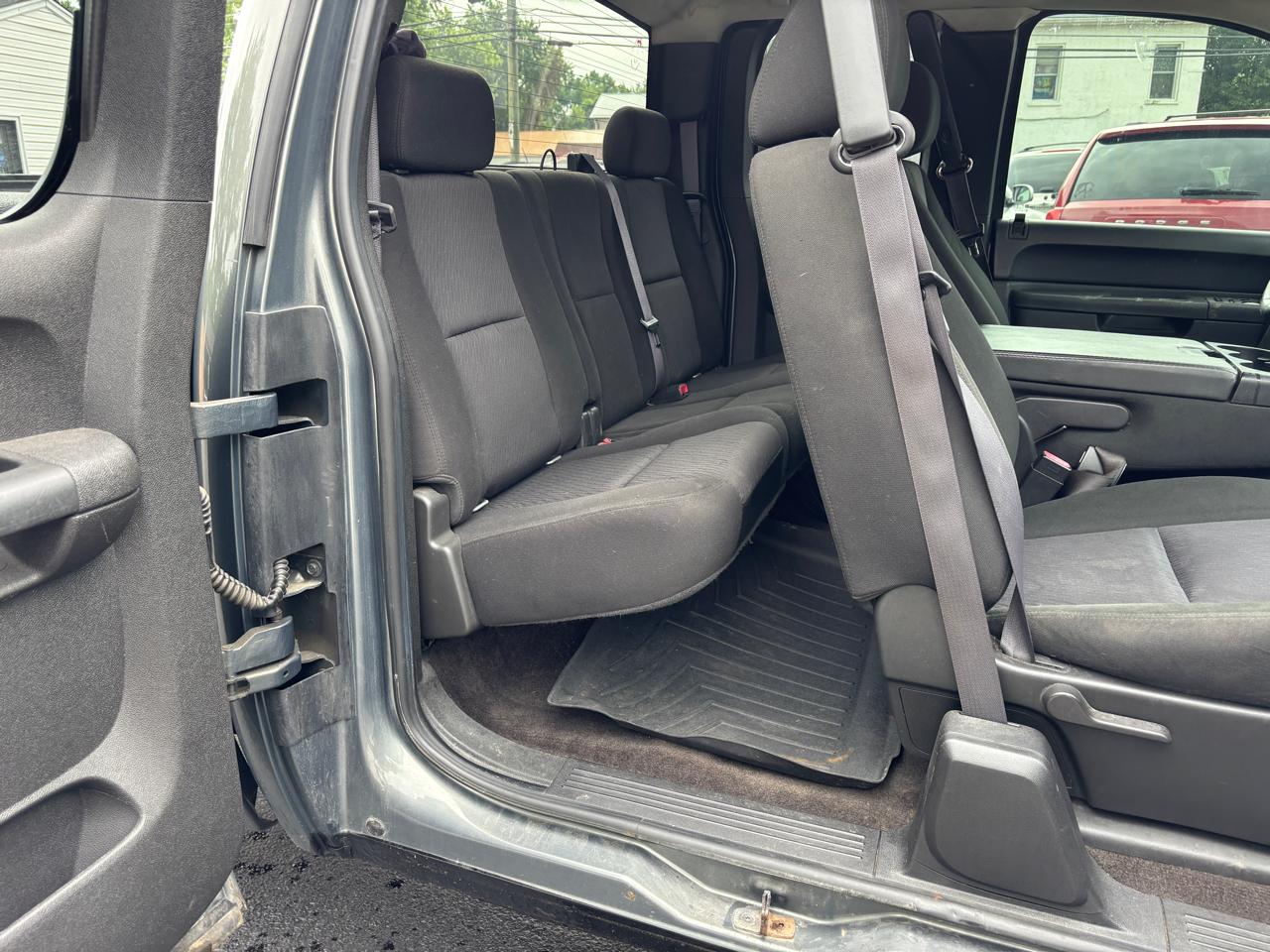 Chevrolet Silverado 1500 LT Ext. Cab 4WD 2011