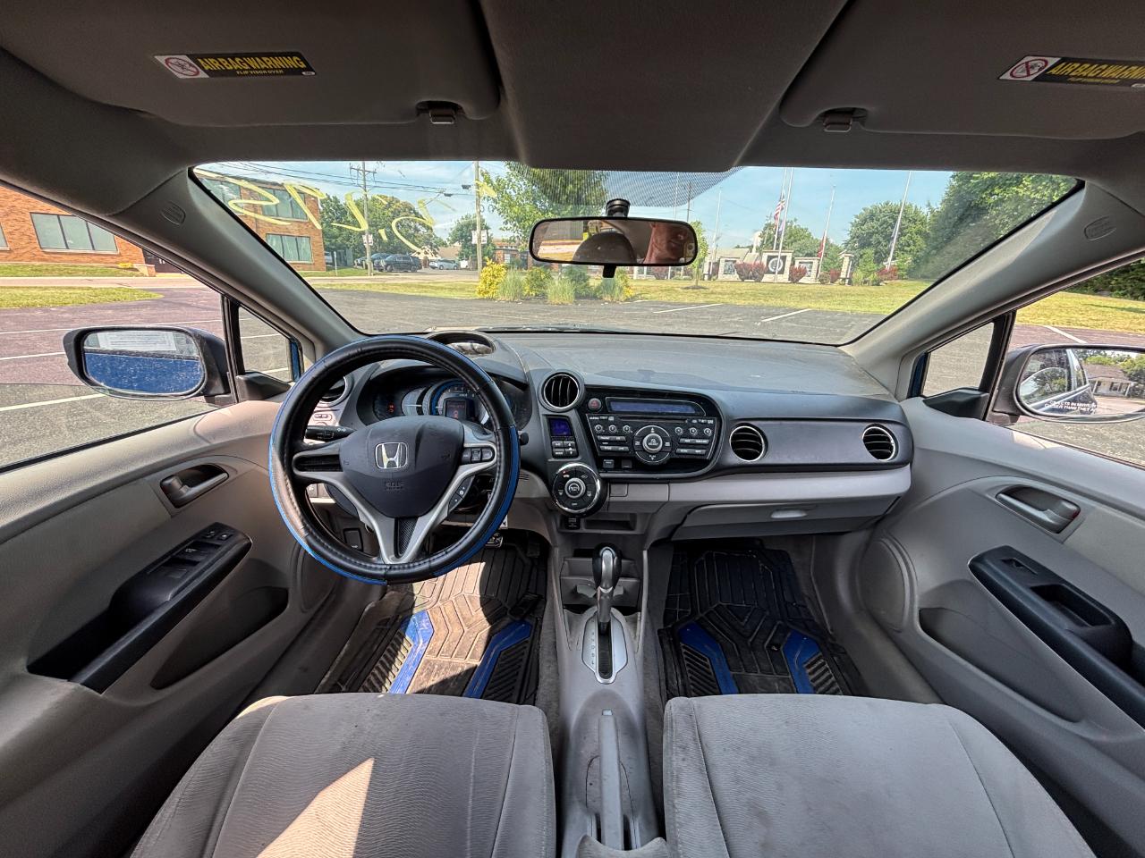 Honda Insight LX 2011