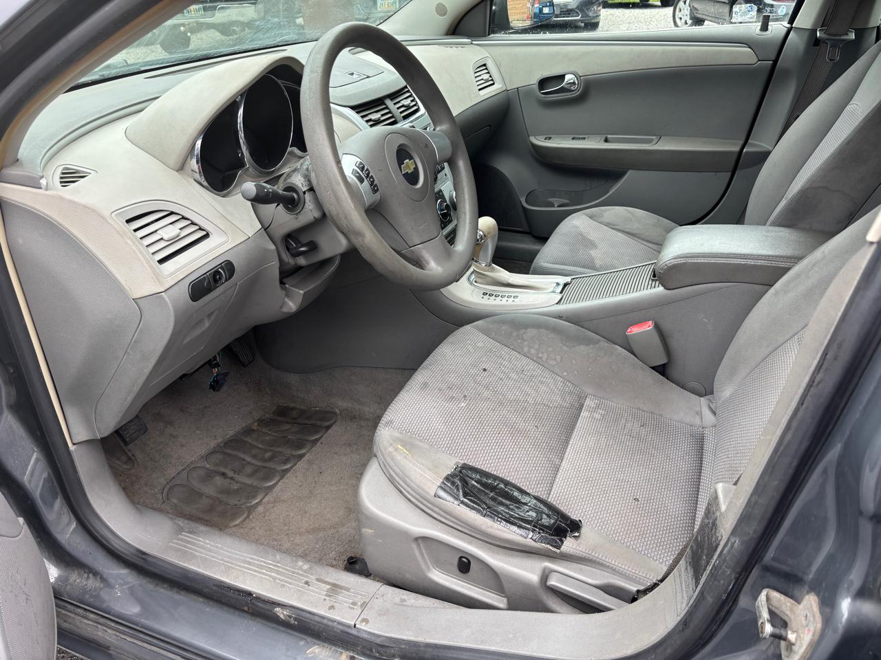 Chevrolet Malibu LS 2008