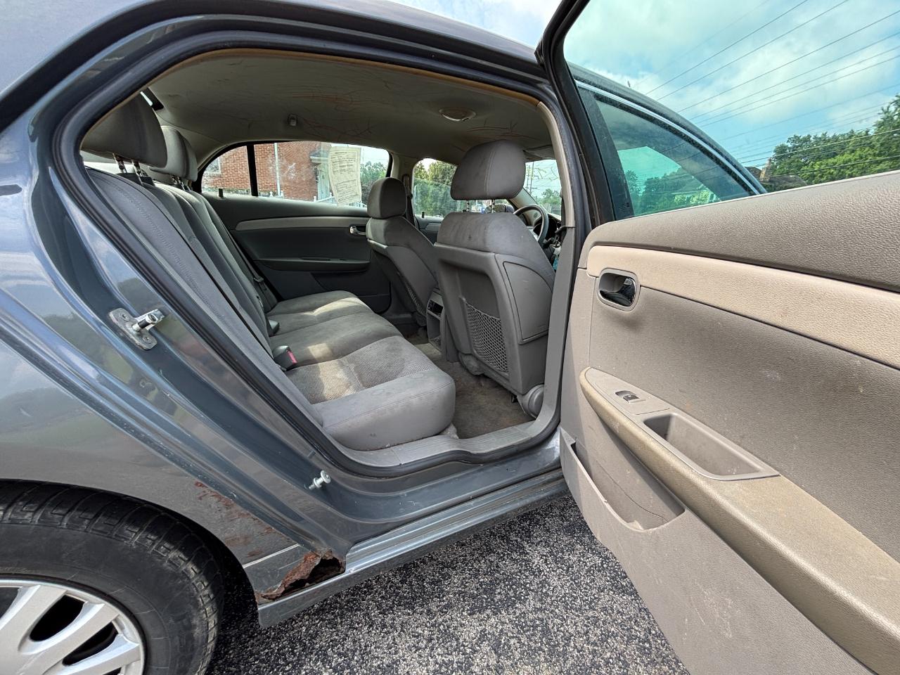 Chevrolet Malibu LS 2008