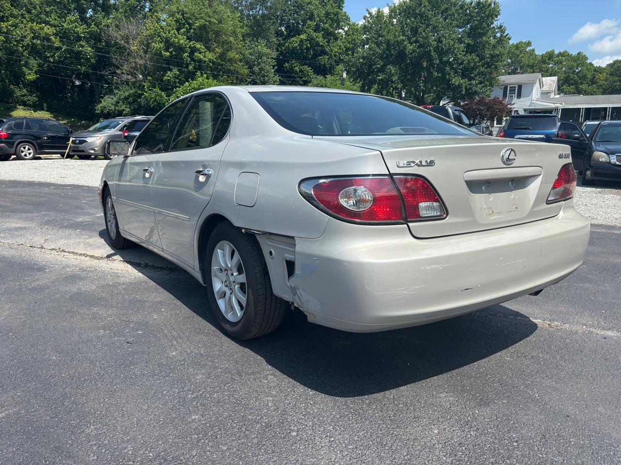 Lexus ES 330 Sedan 2004