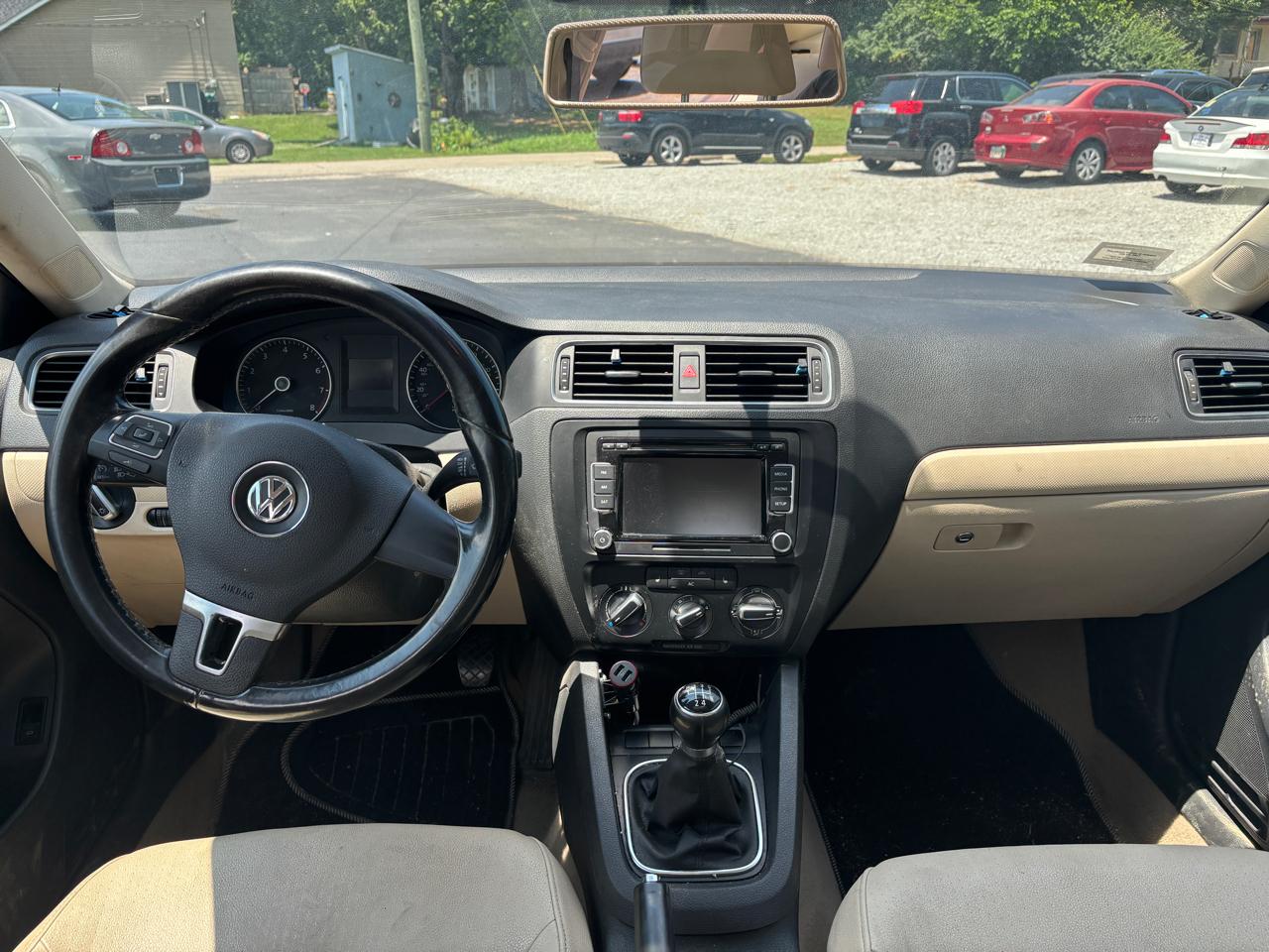 Volkswagen Jetta SE 2012
