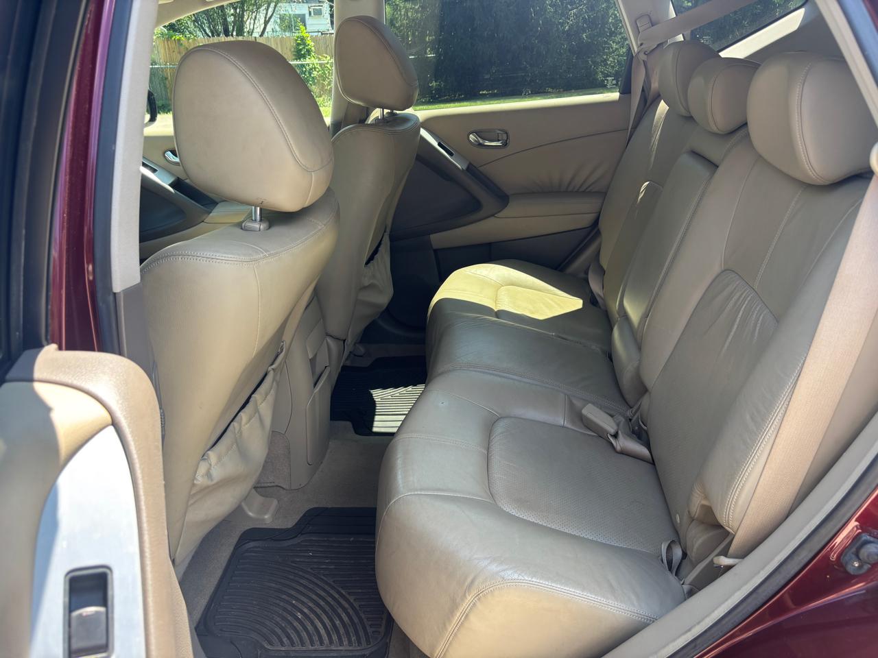 Nissan Murano S AWD 2010
