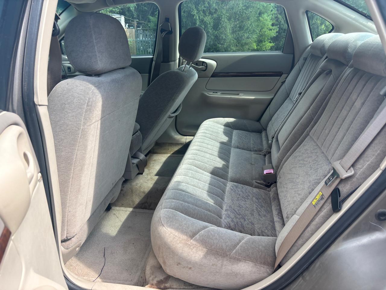 Chevrolet Impala Base 2003