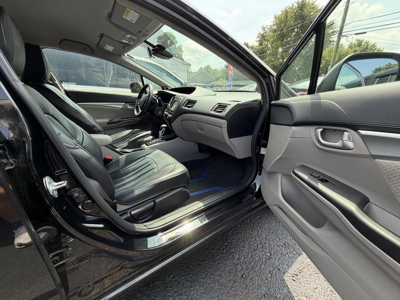 Honda Civic Hybrid CVT AT-PZEV with Navigation 2013