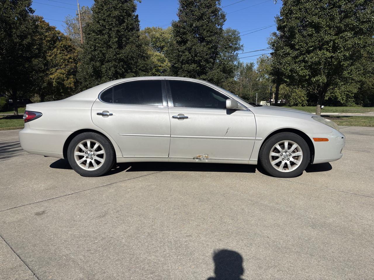 Lexus ES 300 Sedan 2002