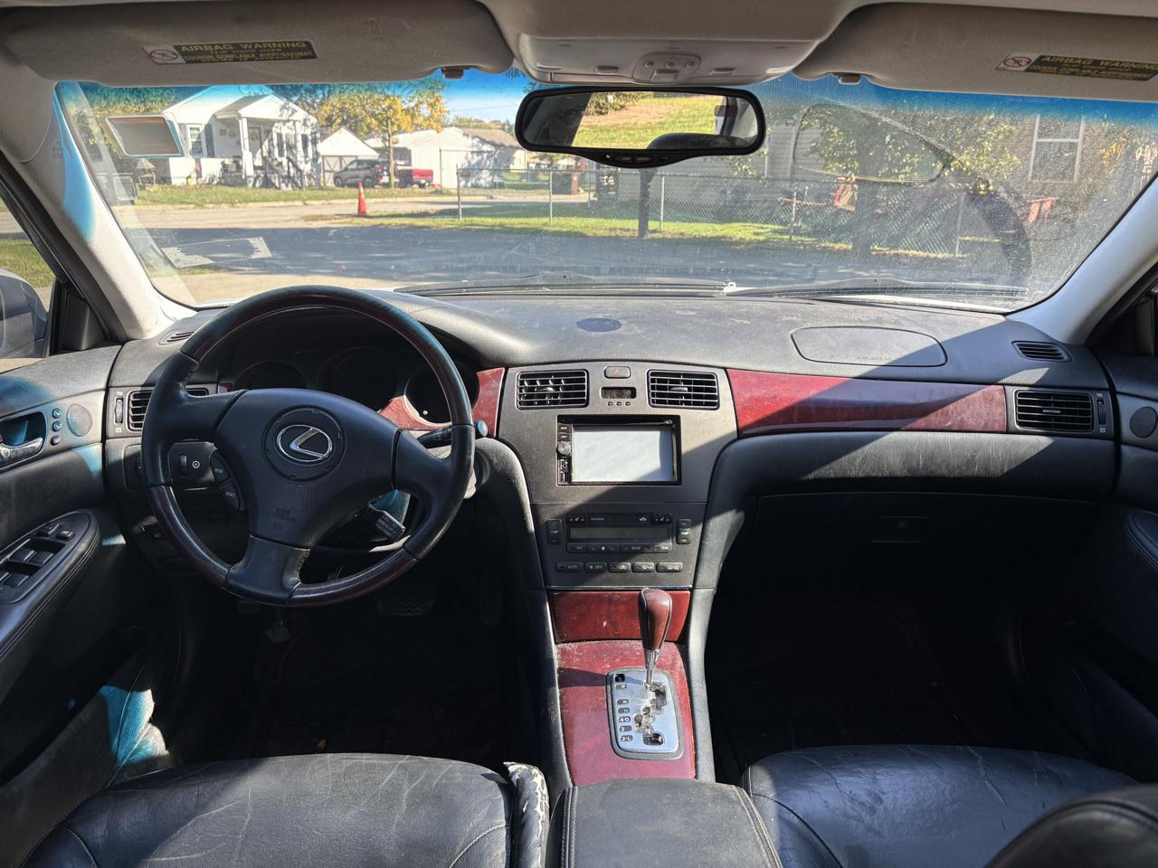Lexus ES 300 Sedan 2002