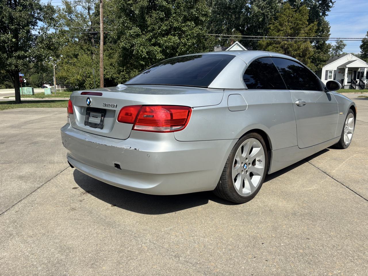 BMW 3-Series 328i Convertible 2007