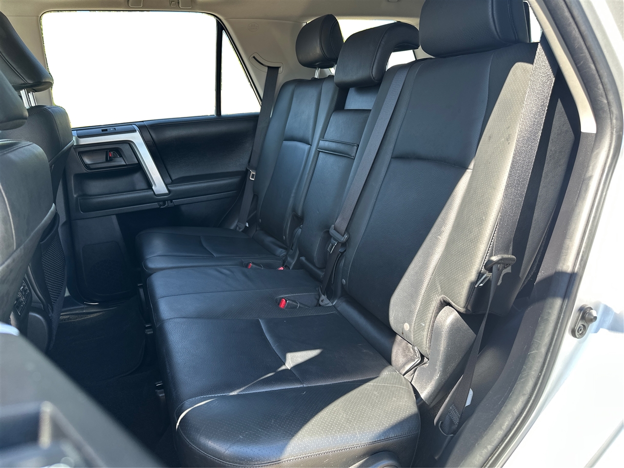 Toyota 4Runner SR5 2WD 2012