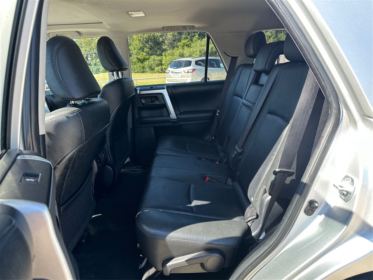 Toyota 4Runner SR5 2WD 2012