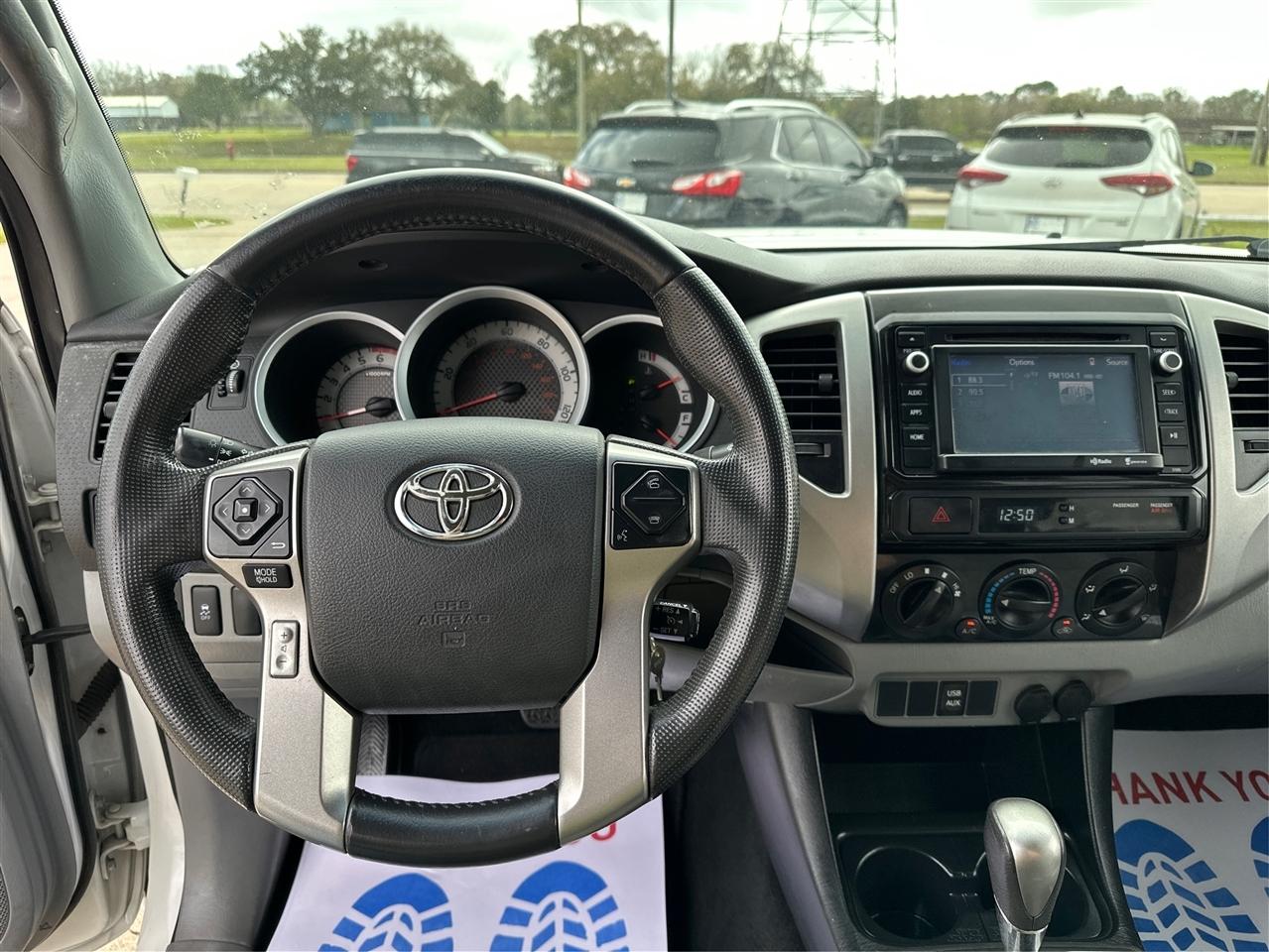 Toyota Tacoma  2014