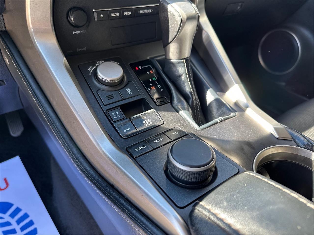 Lexus NX 200t FWD 2015